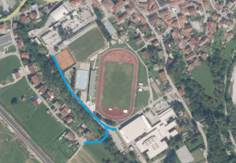 Popolna zapora ceste za Brajdo