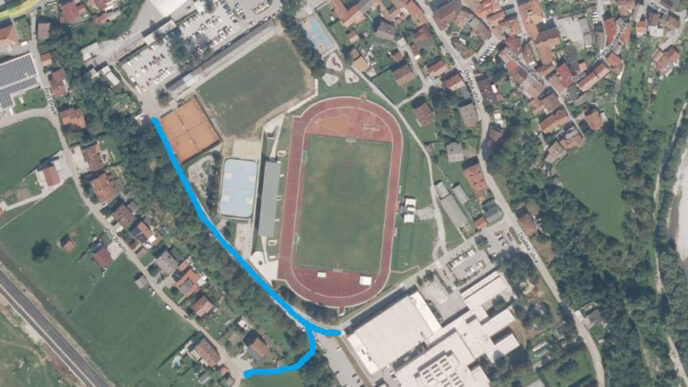 Popolna zapora ceste za Brajdo