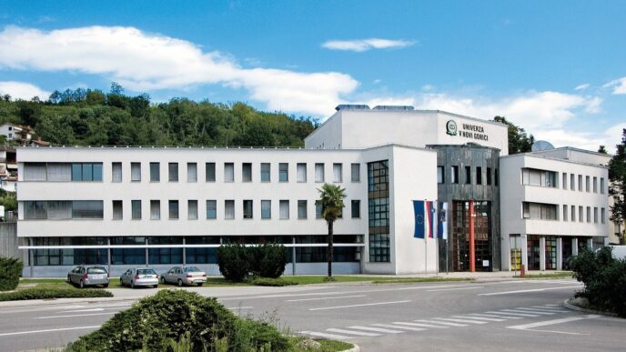 univerza zgradba 2012 B4moZfe.max 1600x120.max 1600x1200 1