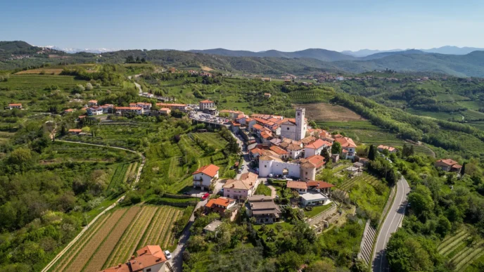 Smartno medieval village goriska brda 3 1