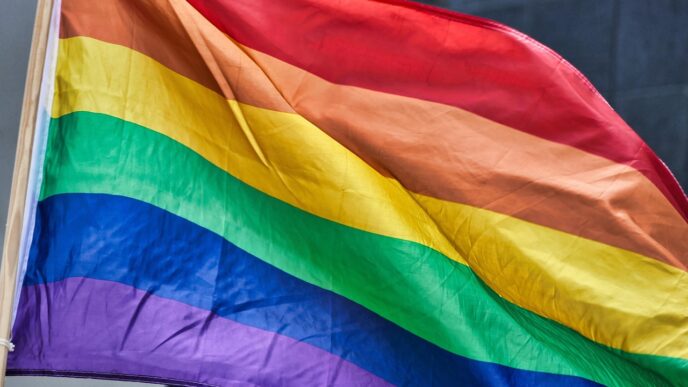 pride flag 4426296 1280