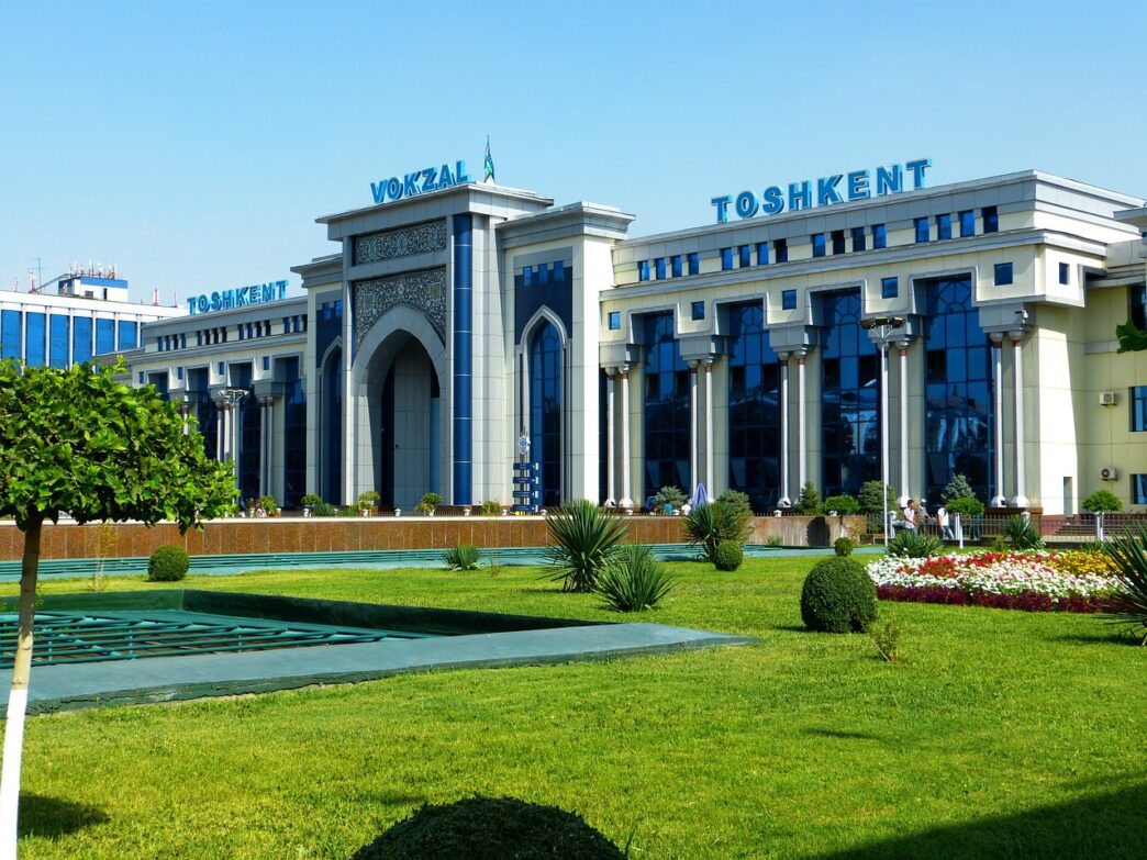 uzbekistan beach