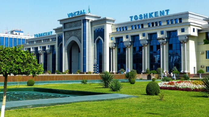 uzbekistan beach