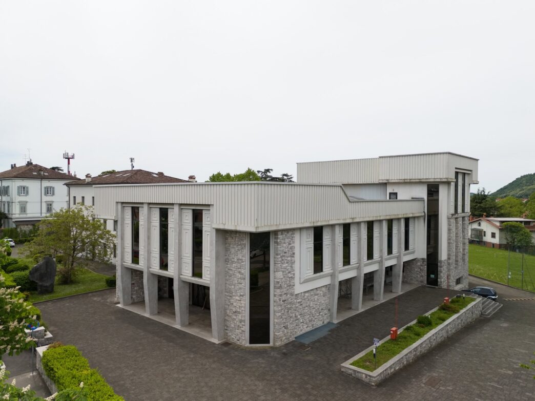Kulturni center Lojze Bratuz stran fb