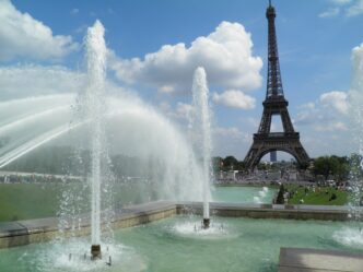 eiffel tower pexels